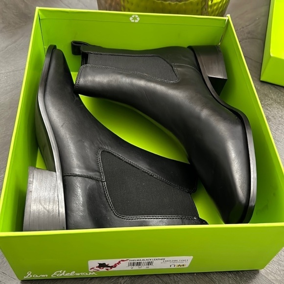Sam Edelman Women's Thelma Chelsea Boots - Picture 2 of 9